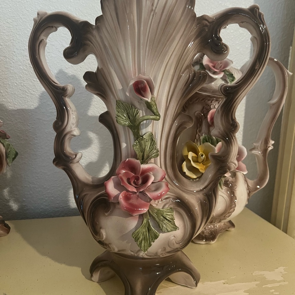 Capodimonte Vase